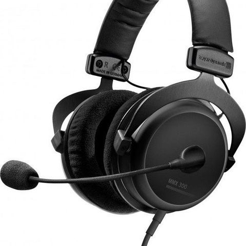 Beyerdynamic MMX 300 V.2 og SoundblasterX G6