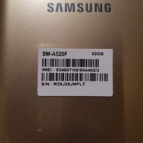 Samsung Galaxy A5 m/knust skjerm