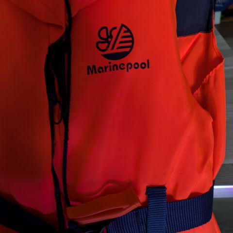 Redningsvest marinepool 40-60 kg