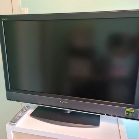 Sony bravia KDL - 40W2000 LCD tv