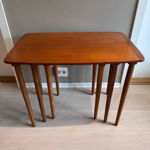 Retro settebord i teak, norsk design fra bleie møbelfabrikk