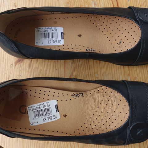 Dame svarte sko, merke  Gabor, størrelse 4 (37)