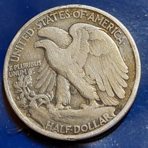 1938-D 50C Walking Liberty Half Dollar Silver 90% Coin