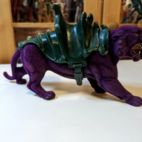 Panthor - Vintage Motu