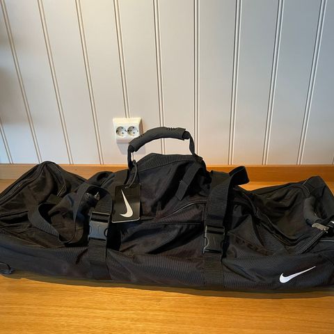 Stor Nike Bag med hjul