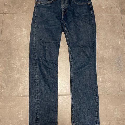 Levi 502 jeans