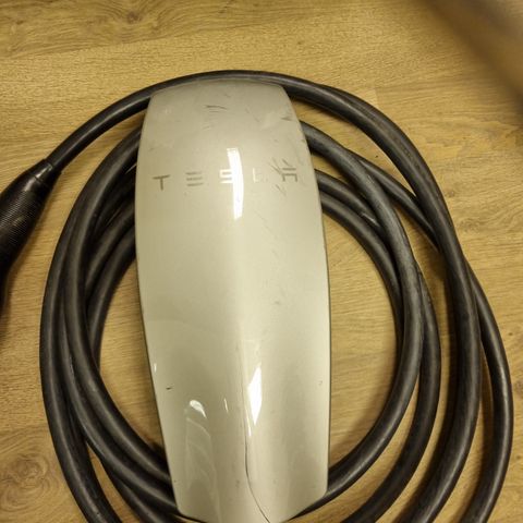 Defekt tesla wall connector gen 2