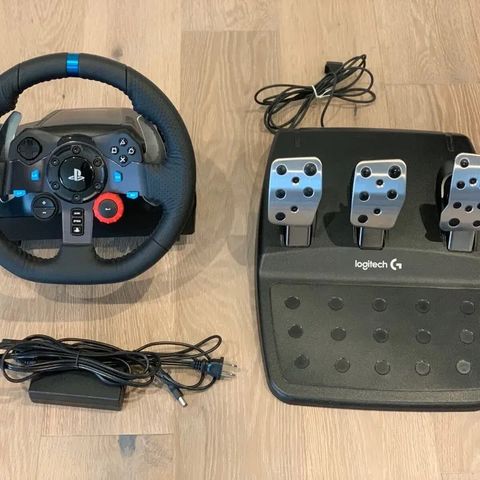 Logitech G29 Driving Force racerratt med girspack