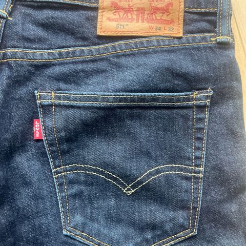 Levi’s 511 W: 34 / L:32som ny selges billig