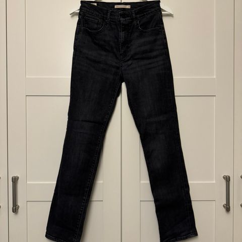 Levi’s 720 High rise straight jeans, størrelse 28