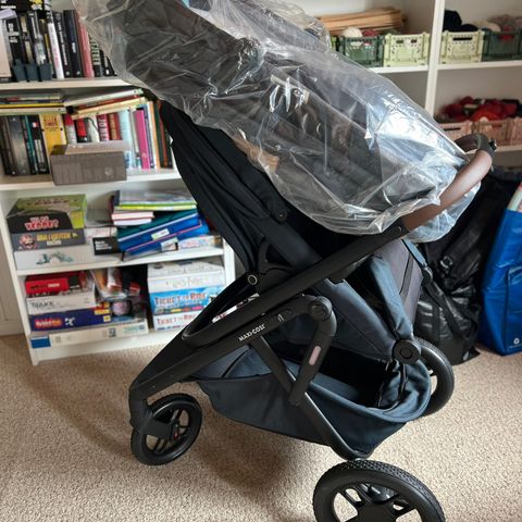 Helt ny!! Maxi cosi Lila XP Plus, essentialgraphite