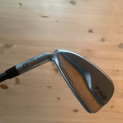 Links (venstre) Ping G410 Crossover Untility 4jern