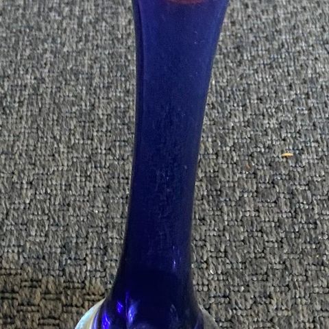 Retro vase - gi bud