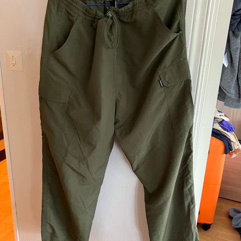 Blue tomato cargo pants