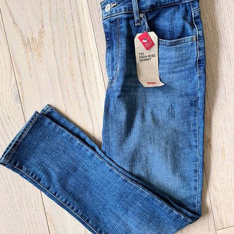 Levi´s 721 High-Rise skinny jeans