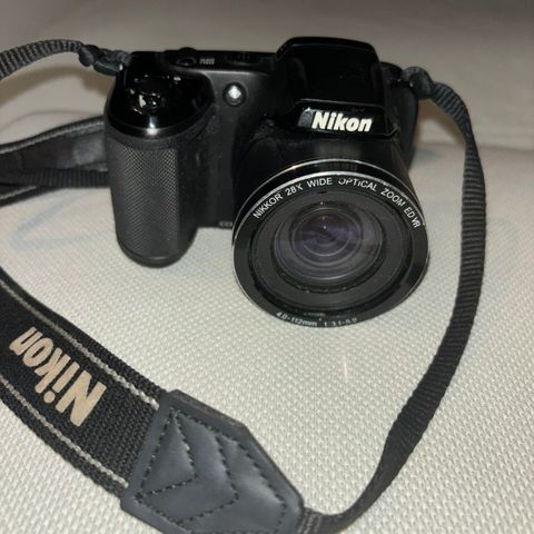 Nikon COOLPIX L340 20.2 MP Digital Camera - Black 28x Optical Zoom WIDE
