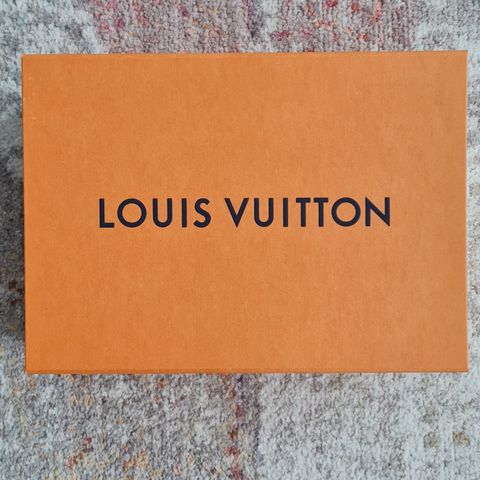 Louis Vuitton eske