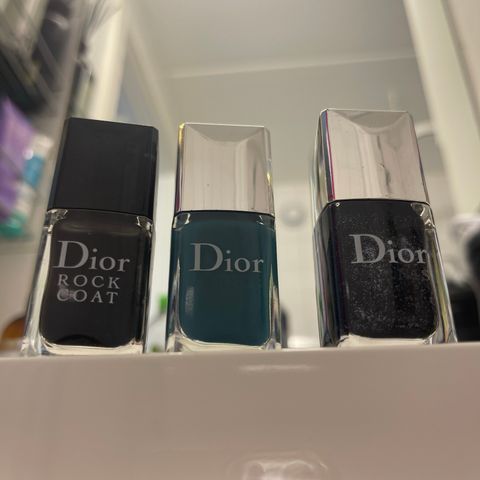Neglelakk fra Dior