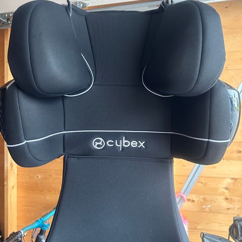 Cybex bilsete 15-36kg m. isofix