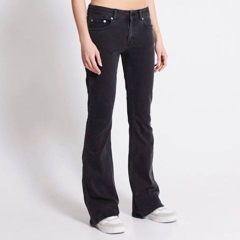 Low waist jeans