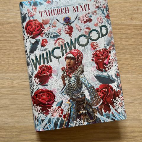 Whichwood Av Tahereh Mafi, hardcover