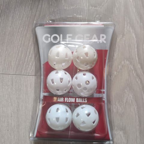 Golf Gear Airflow baller gis bort