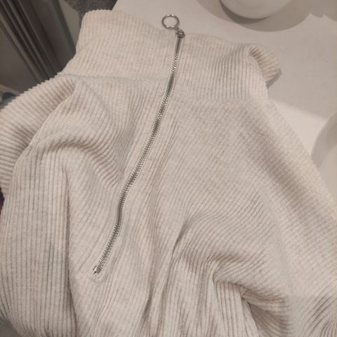 Lang genser str. S (lite brukt)