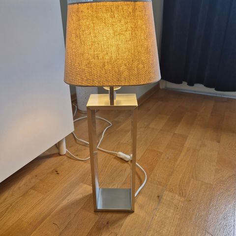 Flott bordlampe