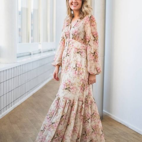 BYTIMO Georgette maxi dress, helt ny! 🌟