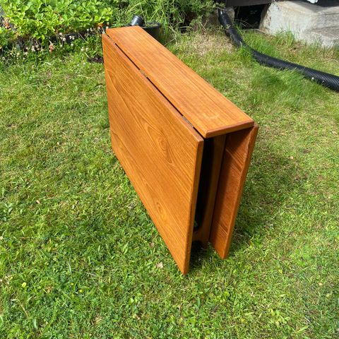 Teak klaffebord fra Kleppe møbelfabrikk fra 1960-tallet