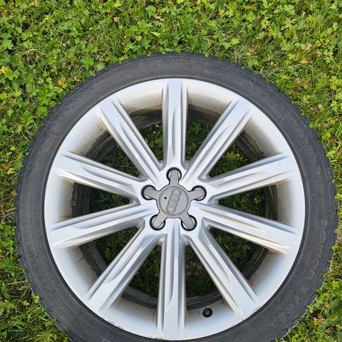 Nokian Hakkapeliitta 9 245/40/19