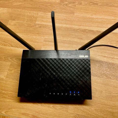 Asus Wireless-AC1750 Dual Band Gigabit Router