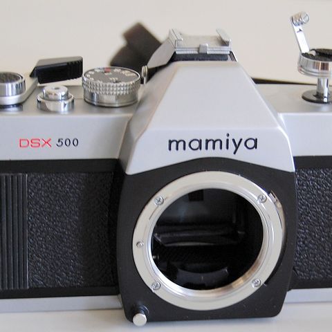 Mamiya DSX  500 SLR   Analog 35mm Kamerahus, *LES