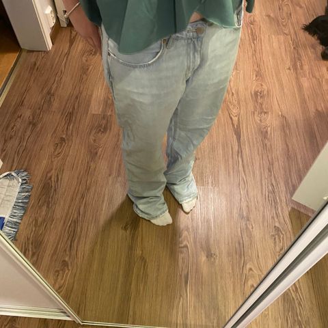 Baggy jeans