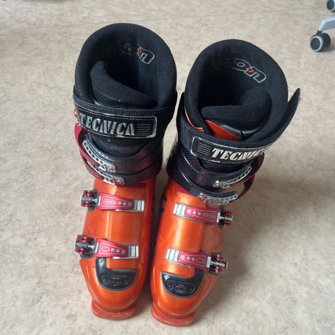 Technica Icon TNT carbon alpinstøvel str. 9 1/2 : Ski boots size 9 1/2