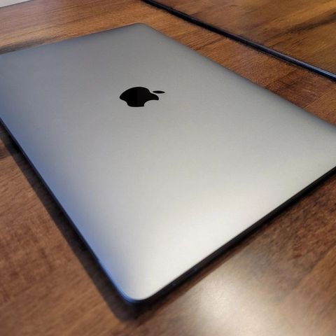 MacBook Air M1 2020