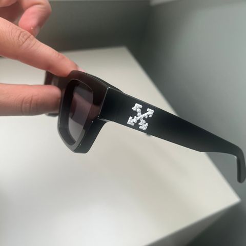 Off-white Virgil square frame sunglasses