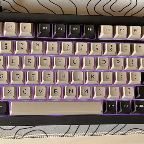 75% akko 5075b plus dracula castle gaming keyboard