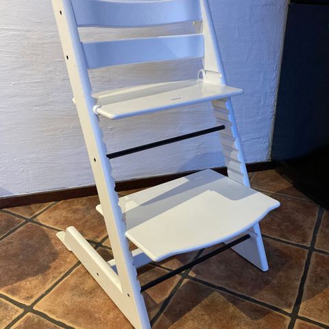 Stokke tripp trapp selges