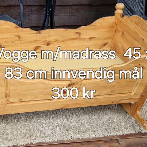 Vogge med madrass og laken