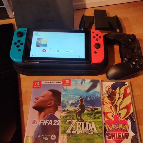 Nintendo Switch m/tilbehør