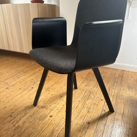 4 stykk Bolia Palm Dining chair med armlener