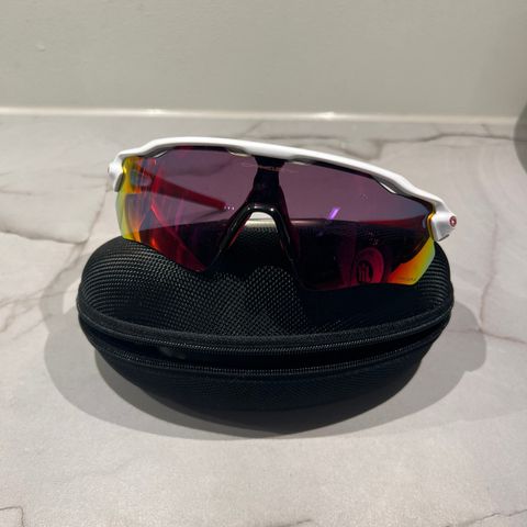 Oakley EV path w/ prizm road