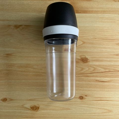 Tupperware Parmensan Osteshaker