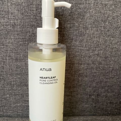 Anua Heartleaf Pore Control