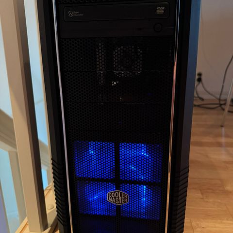 Komplett 64-bit Gaming PC med 8GB disk, 3.4GHz pros og GTX 660 skjermkort selges