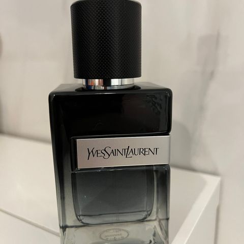 Yves Saint Laurent Y EdP - nesten full