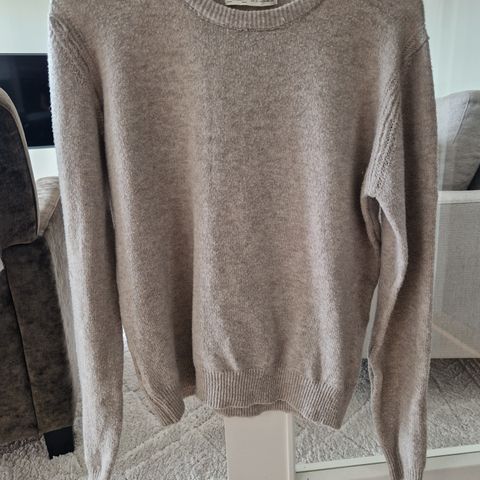 Deilig genser fra Pull & Bear