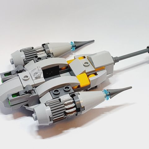 LEGO Star Wars | The Mandalorian N-1 Starfighter Microfighter (75363)