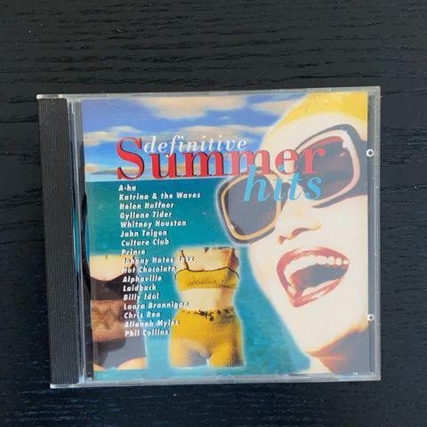 CD -> Definitive Summer Hits